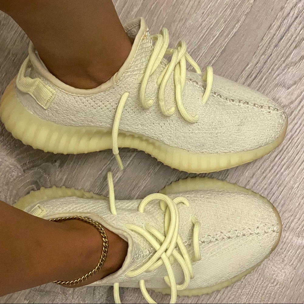 BUTTER YEEZY BOOST (US size 5.5)
